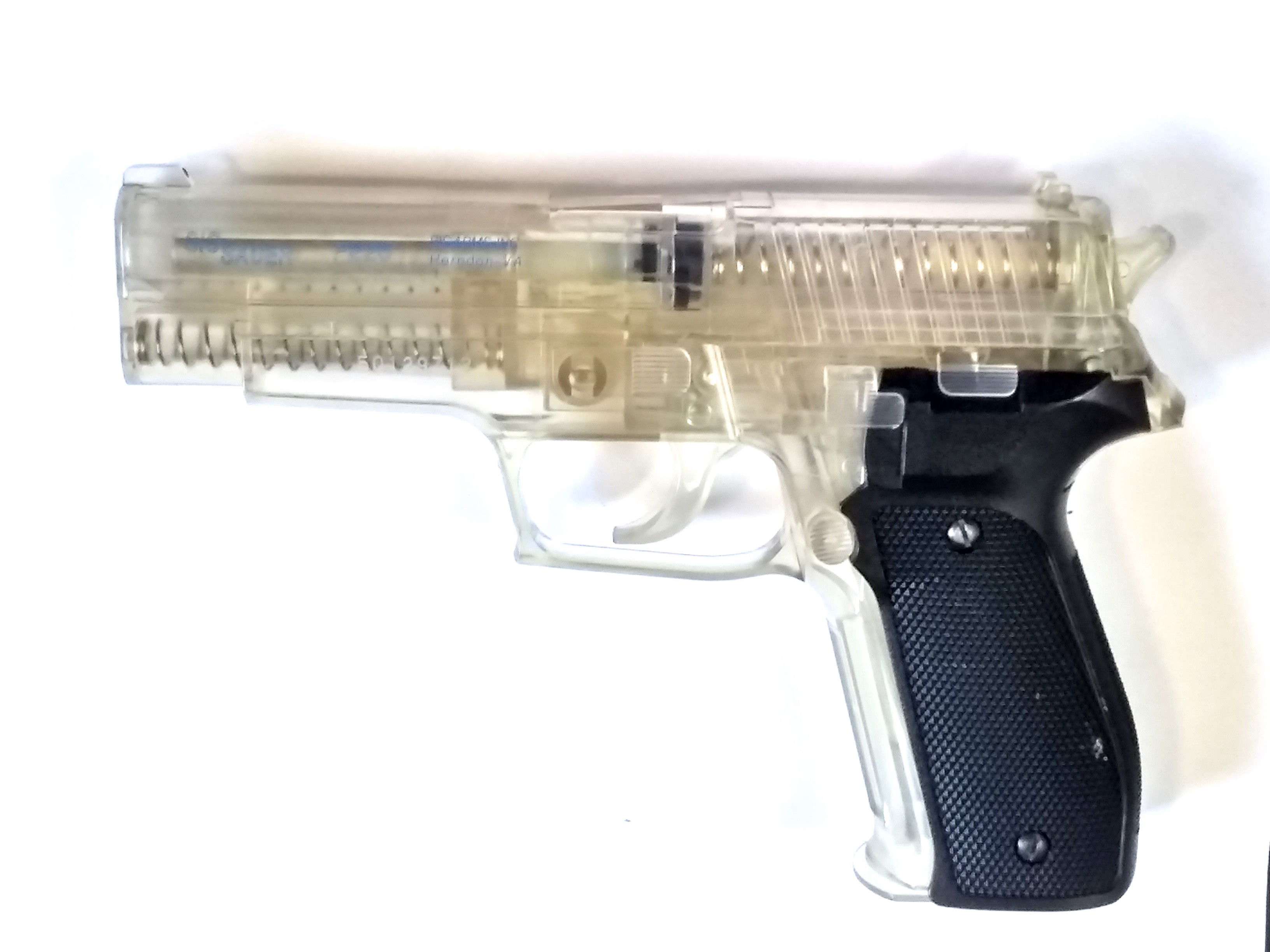 SIG SAUER P226 SPRING AIRSOFT PISTOL